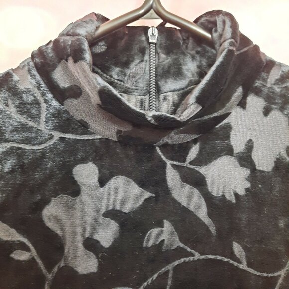 Vintage 80s Cache Jumpsuit Size S Black Velvet Mock Neck Short Sleeve Size S - Picture 2 of 11